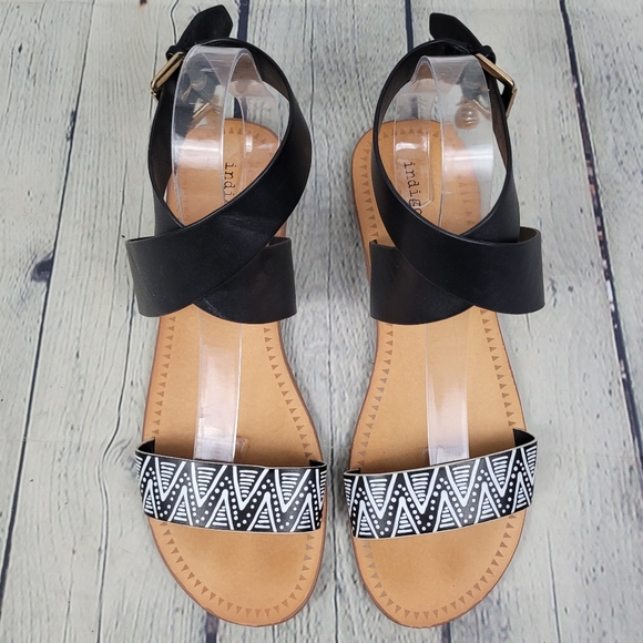 INDIGO RD. | boho zigzag print sandals flats - Picture 2 of 8
